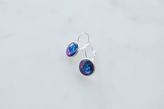 Aretes de gota azul galaxia